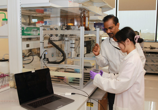 Biotechnology Undergraduate Research Program